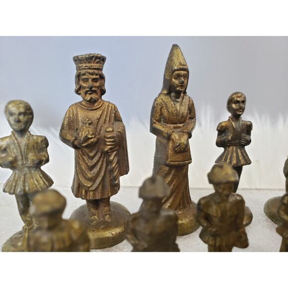 CHARLEMAGNE CRUSADES Chess Pieces Set Nickel & Bronze Firenze Italy vintage rare - Picture 5 of 16